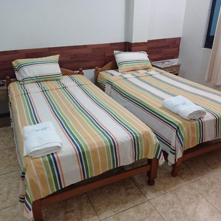 Casa del Huesped Guest House Pucallpa Esterno foto