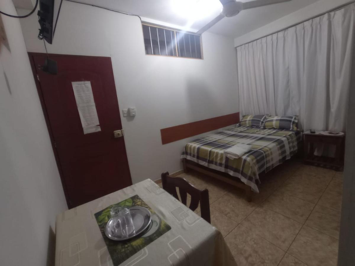 Casa del Huesped Guest House Pucallpa Esterno foto