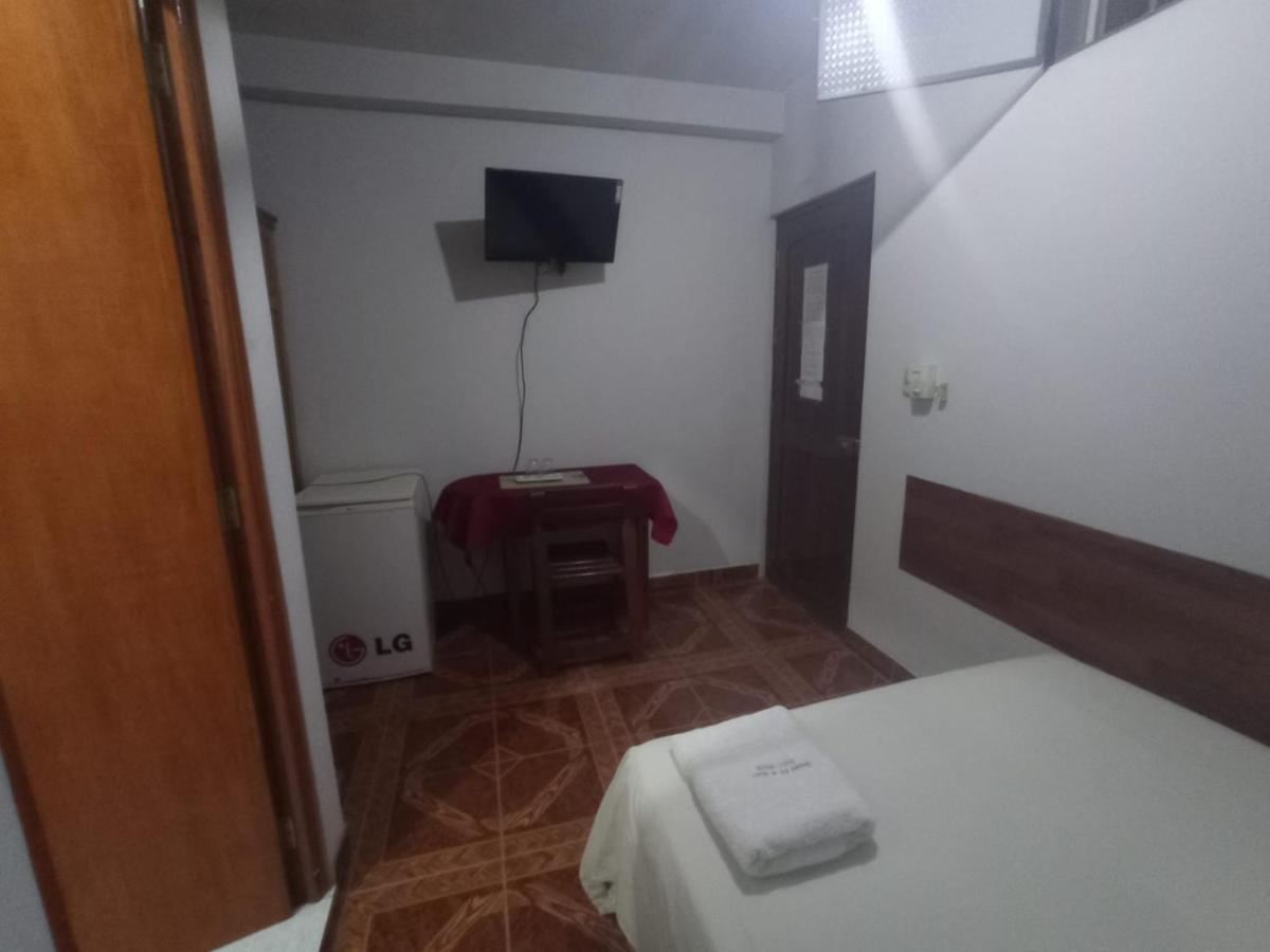 Casa del Huesped Guest House Pucallpa Esterno foto