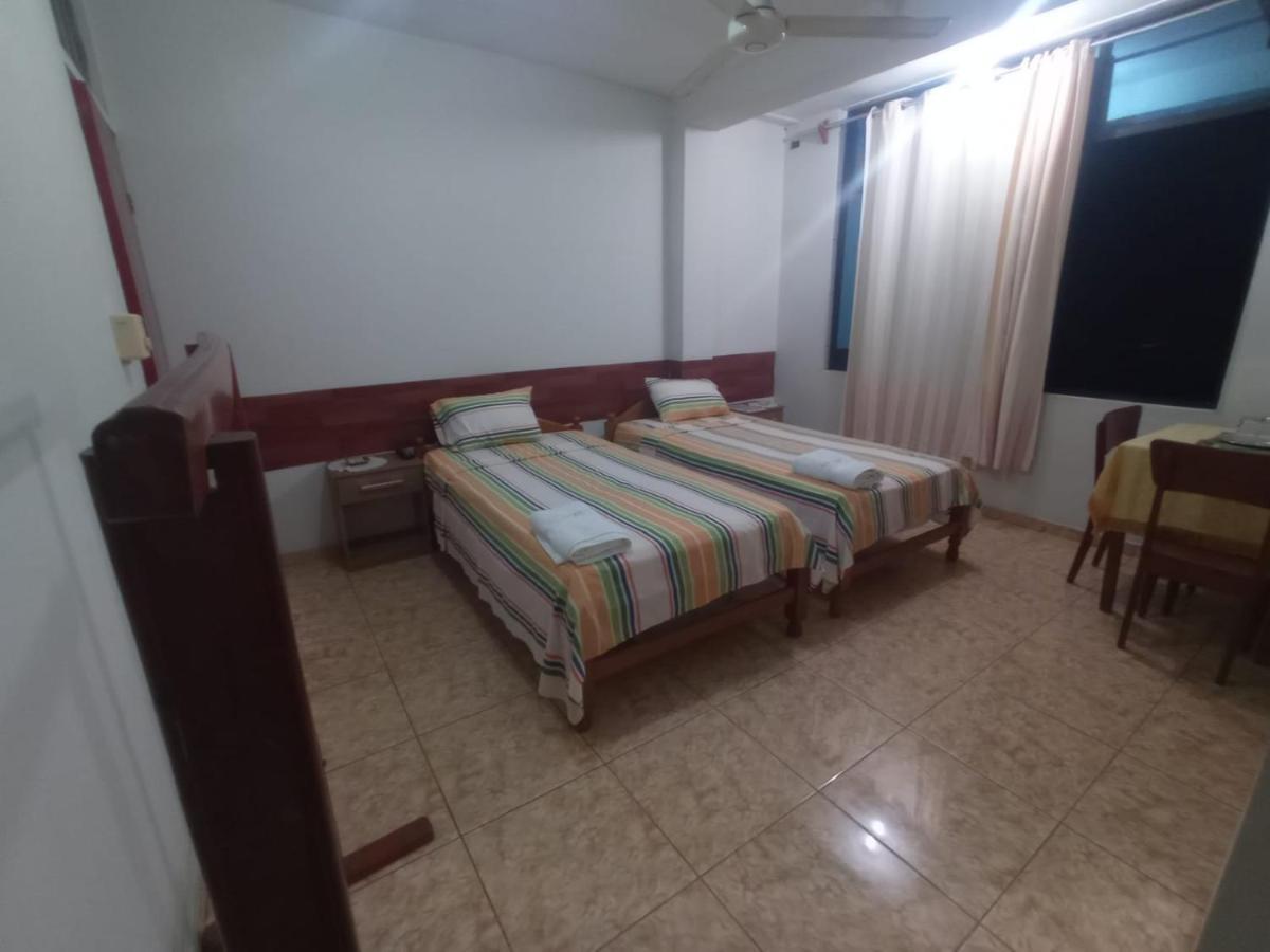 Casa del Huesped Guest House Pucallpa Esterno foto